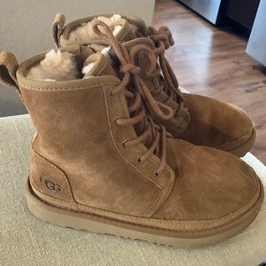 Kids Ugg Neumel boot